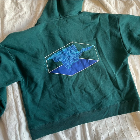 tna hoodie - Picture 3 of 4